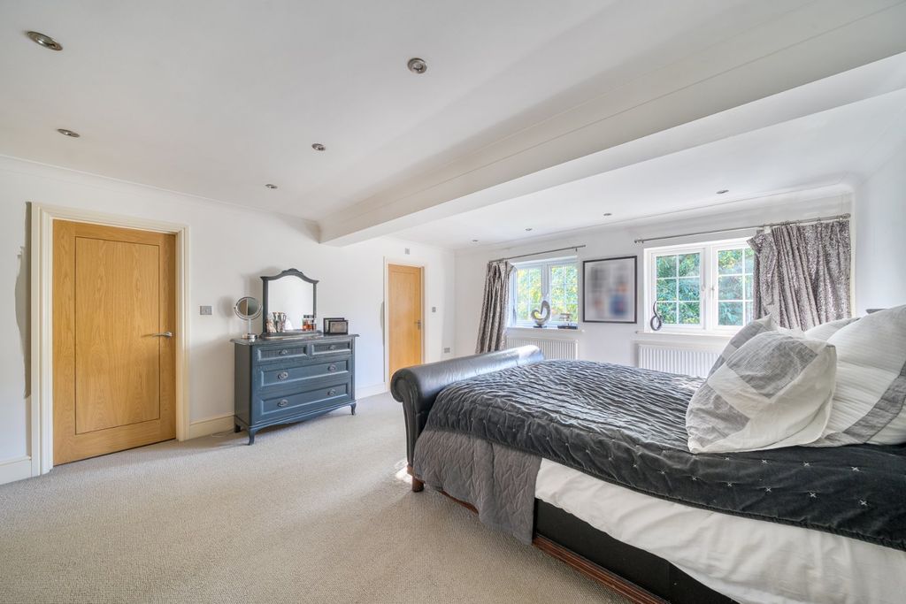 Additional image 19 of 6 bed detached house for salePyrford, Surrey GU22