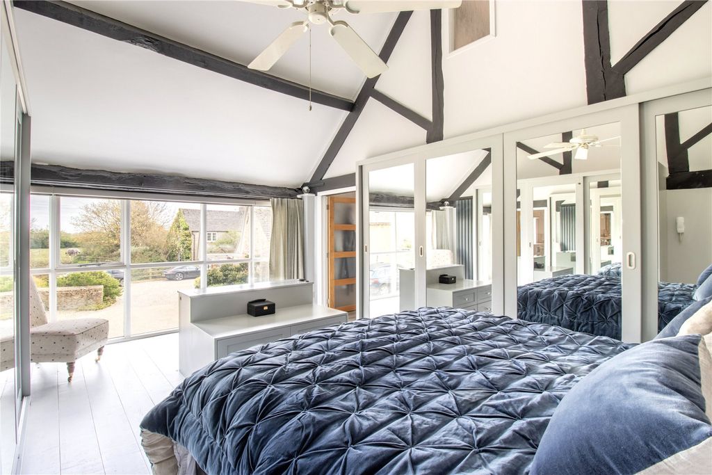 Additional image 18 of 6 bed detached house for saleMain Road, Curbridge, Witney, Oxfordshire OX29