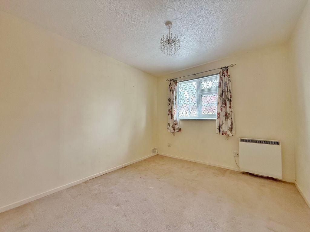 Additional image 11 of 1 bed flat for saleStroudley Avenue, Drayton, Portsmouth PO6