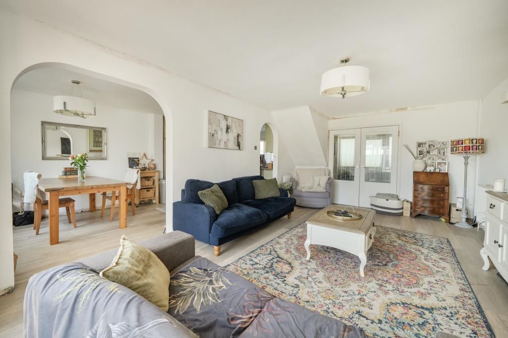 Additional image 2 of 3 bed detached house for salePlane Tree Way, Woodstock OX20