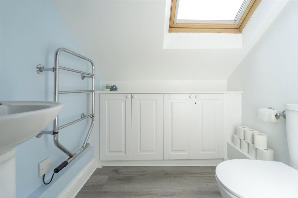 Additional image 20 of 5 bed semi-detached house for saleCharlton Road, Southampton, Hampshire SO15