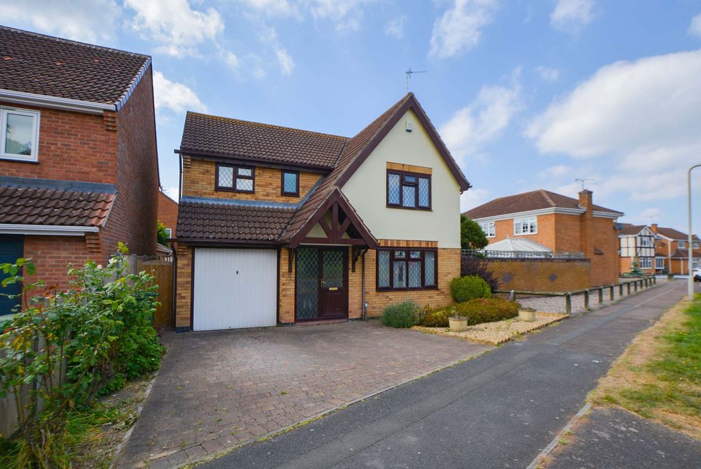 Additional image 4 of 4 bed detached house for saleBurnham Drive, Whetstone, Leicester LE8