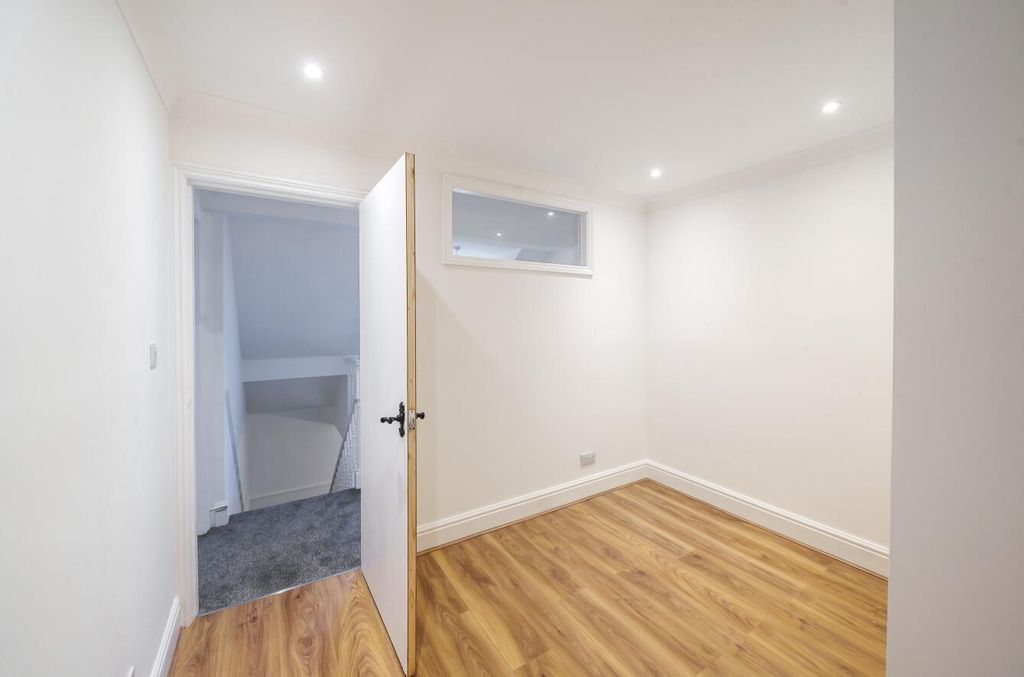 Additional image 18 of 4 bed property for saleTattershall Road, Kirkstead, Woodhall Spa LN10
