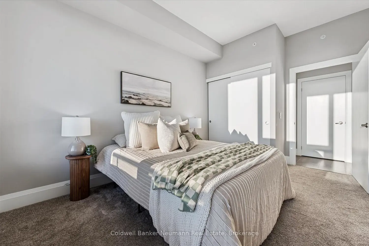 Additional image 8 of 73 Arthur Street 708