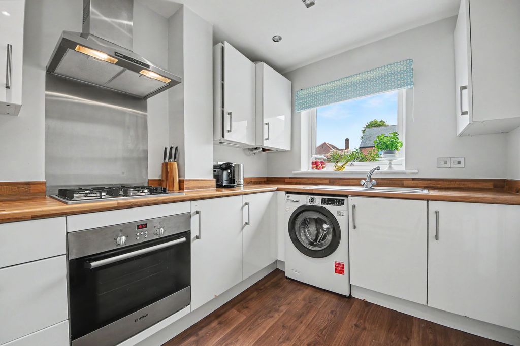 Additional image 8 of 3 bed terraced house for saleLaxton Close, Sholing SO19