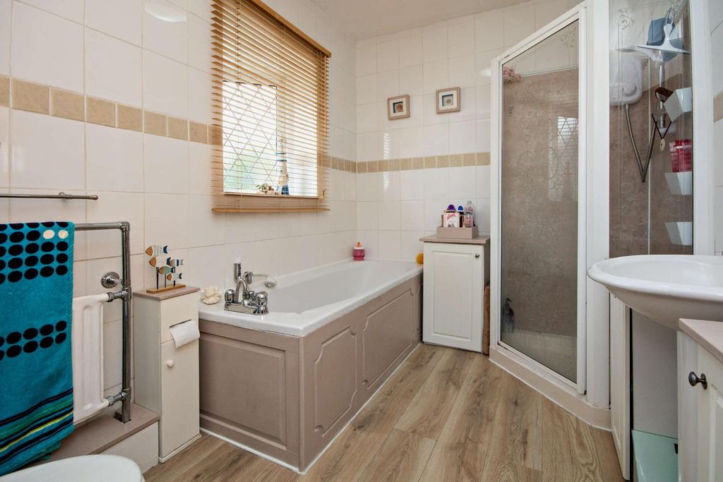 Additional image 18 of 3 bed semi-detached house for saleBrownrigg Road, Ashford TW15