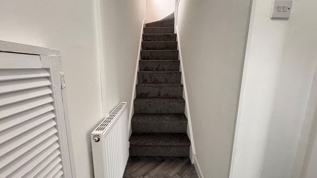 Additional image 7 of 3 bed semi-detached house for saleHawksford Crescent, Bushbury, Wolverhampton WV10