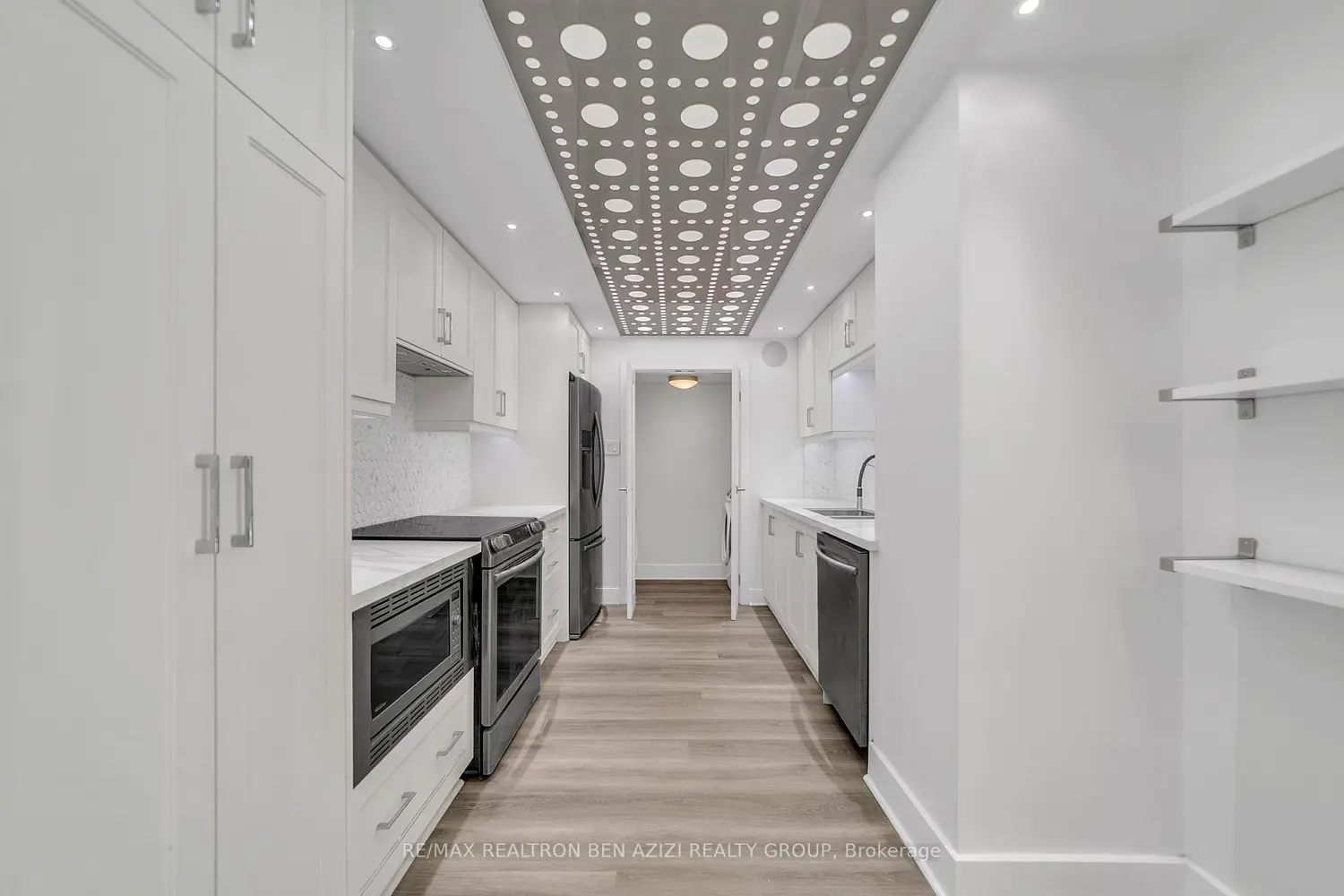 Additional image 8 of 33 Elmhurst Avenue 1904