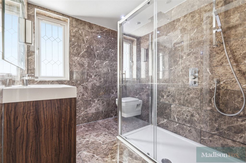Additional image 27 of 5 bed detached house for saleWoodland Way, Woodford Green IG8