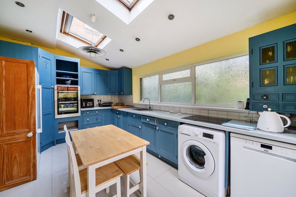 Additional image 3 of 5 bed detached house for salePreston Grove, Yeovil BA20