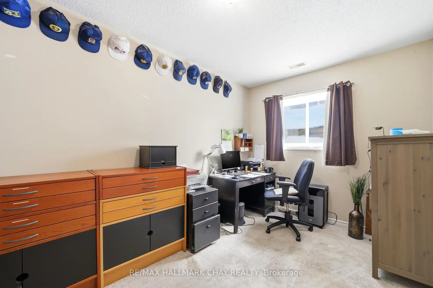 Additional image 12 of 408 Veterans Drive 1