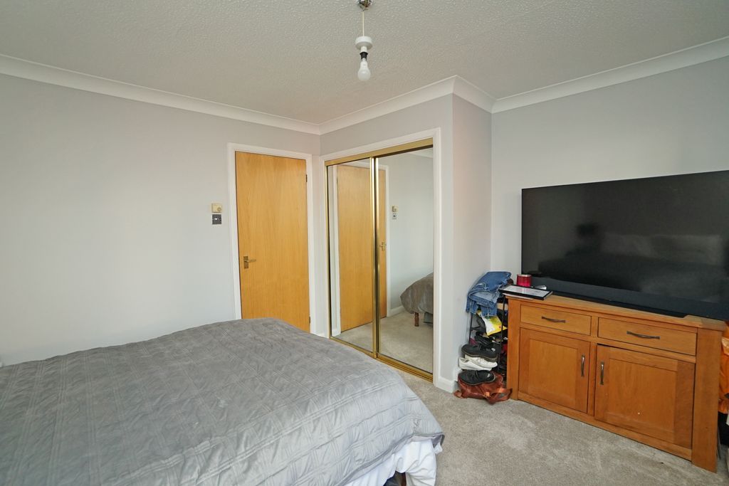 Additional image 16 of 3 bed town house for saleNewlyn Way, Port Solent PO6