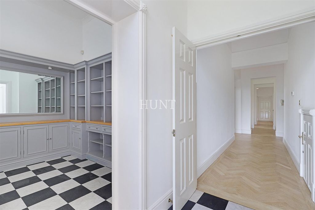Additional image 20 of 4 bed flat for saleDevonshire House, Repton Park, Woodford Green IG8