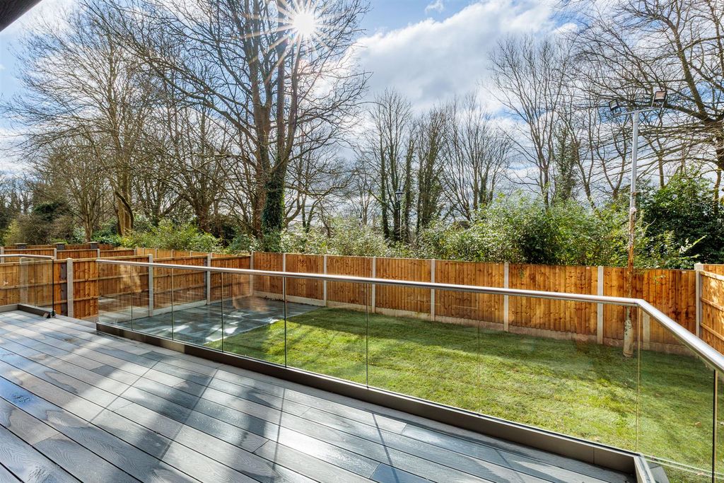 Additional image 29 of 5 bed detached house for saleSidmouth Avenue, Newcastle Under Lyme ST5