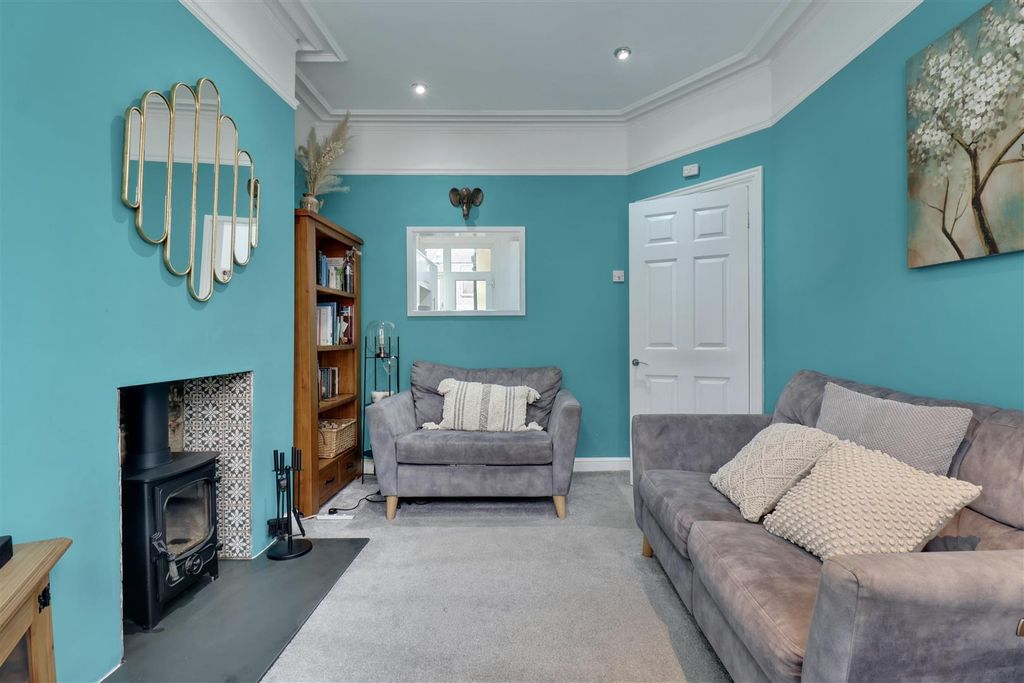 Additional image 4 of 3 bed terraced house for saleEmpshott Road, Southsea PO4