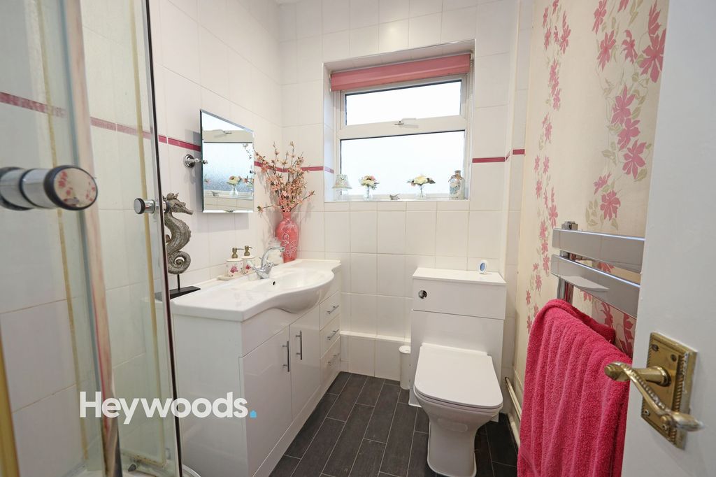 Additional image 21 of 2 bed flat for saleHanbridge Avenue, Bradwell, Newcastle Under Lyme ST5