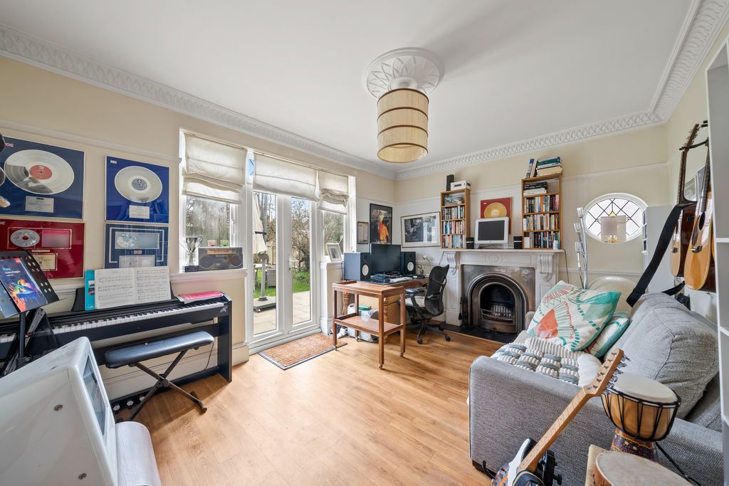 Additional image 5 of 3 bed detached house for saleChurch Road, Worcester Park KT4