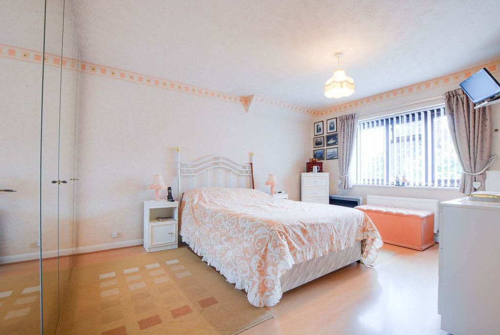 Additional image 10 of 4 bed detached house for saleBurnham Drive, Whetstone, Leicester LE8