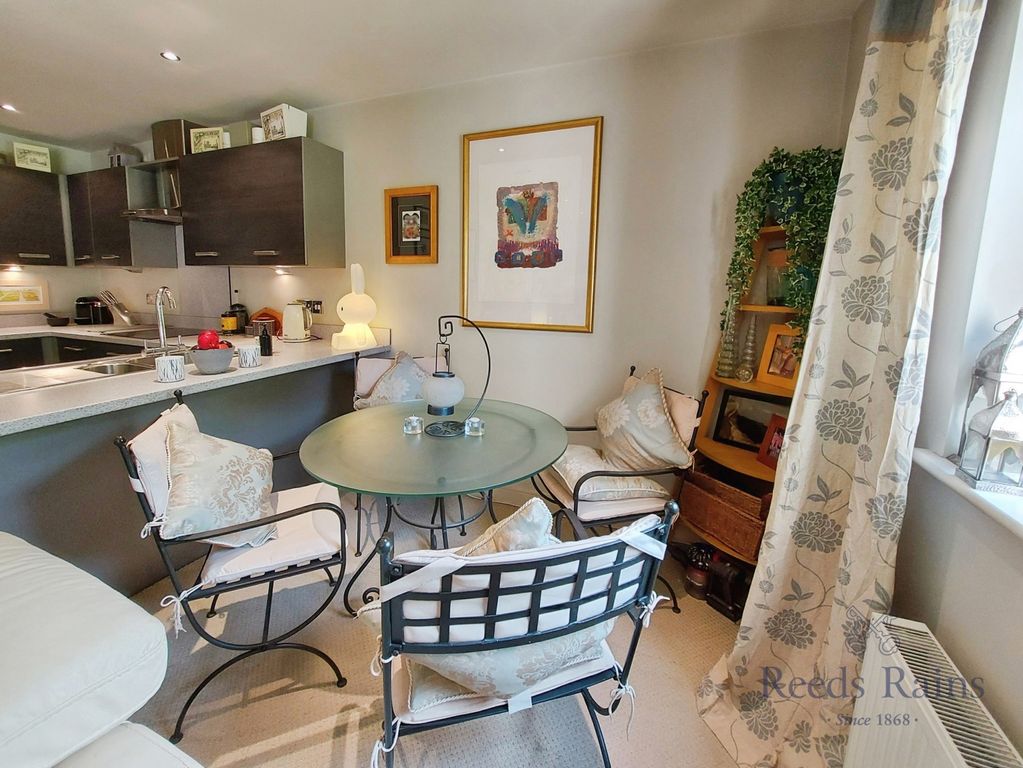 Additional image 5 of 1 bed flat for saleChapel Lane, Wilmslow, Cheshire SK9