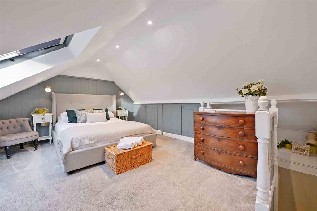 Additional image 13 of 3 bed maisonette for saleBexley Street, Windsor, Berkshire SL4