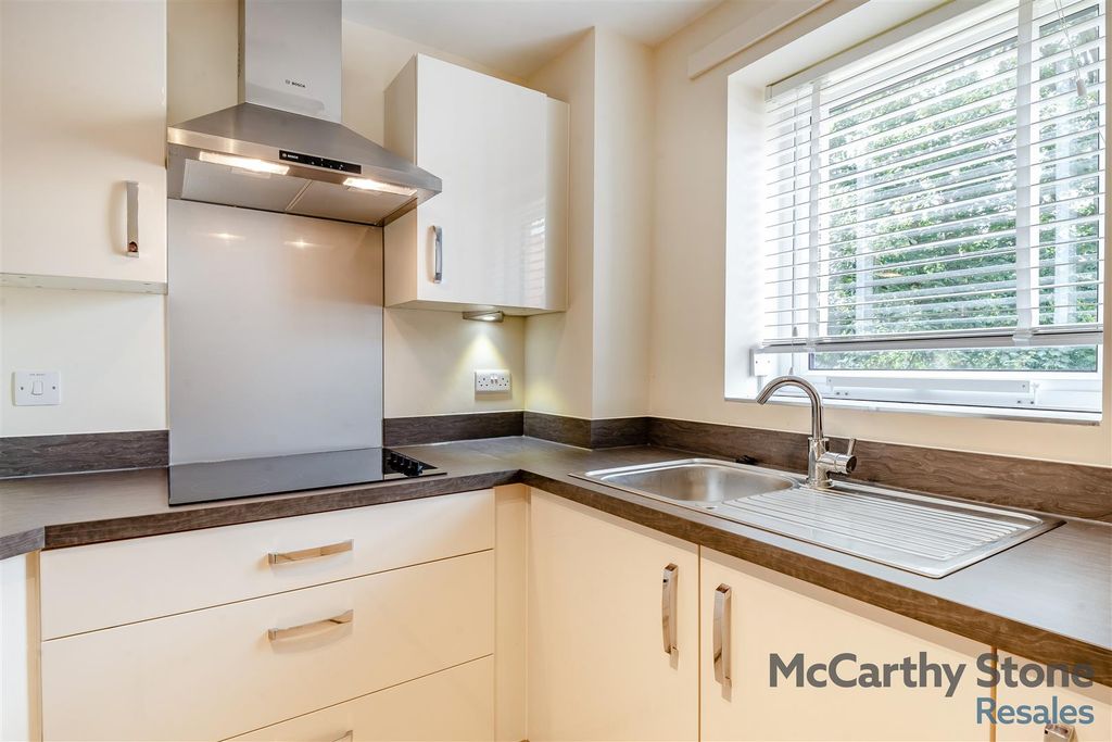 Additional image 9 of 1 bed flat for saleThorneycroft, Wood Road, Wolverhampton WV6