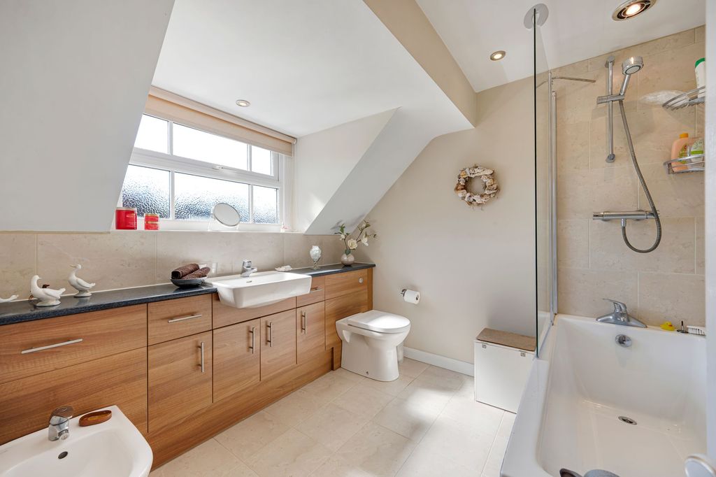 Additional image 27 of 5 bed detached house for saleYork Crescent, Wilmslow SK9