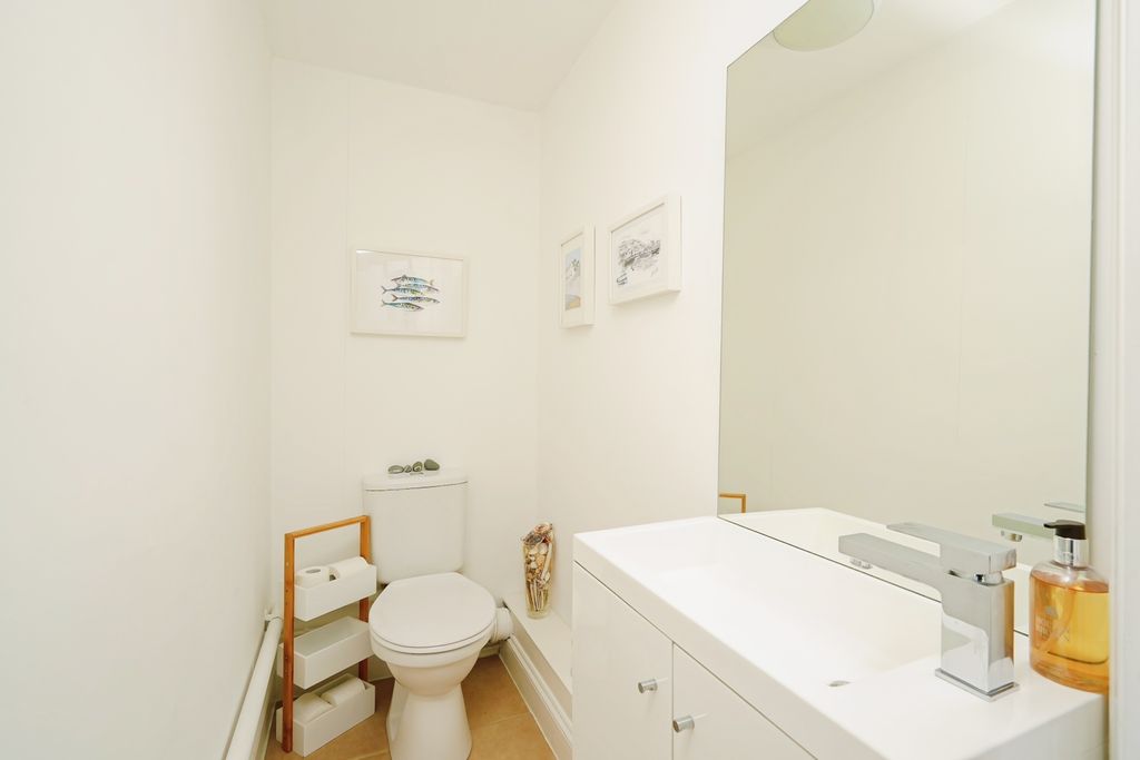 Additional image 8 of 3 bed semi-detached house for saleBrook Hill, Woodstock OX20