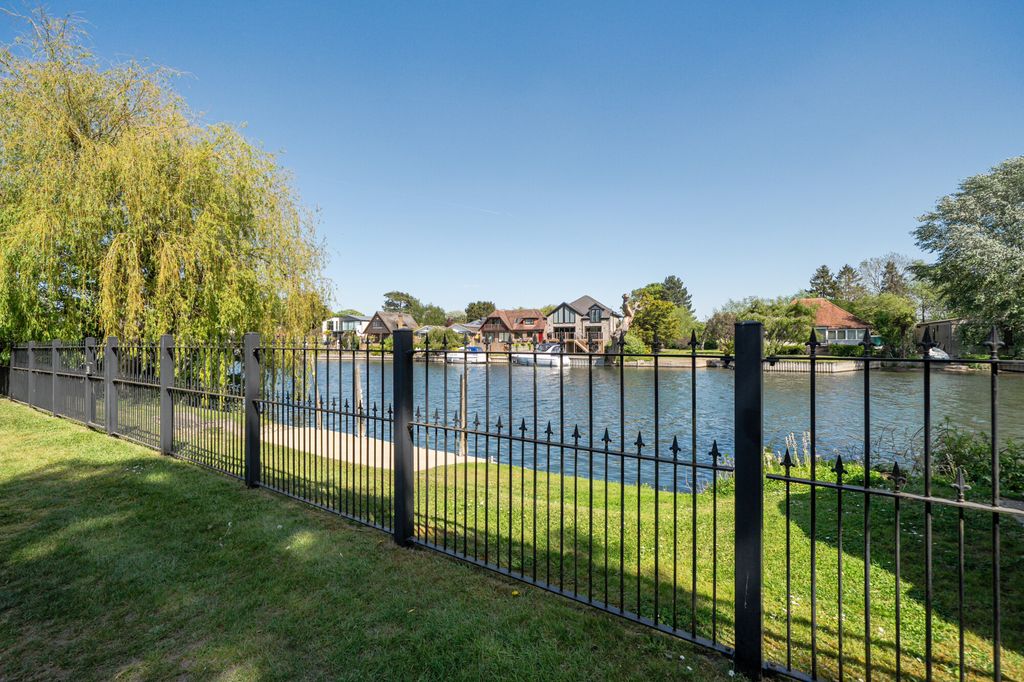 Additional image 7 of 6 bed detached house for saleThe Friary, Windsor SL4