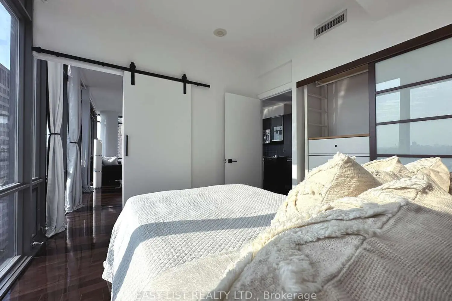 Additional image 5 of 37 Grosvenor Street 2203