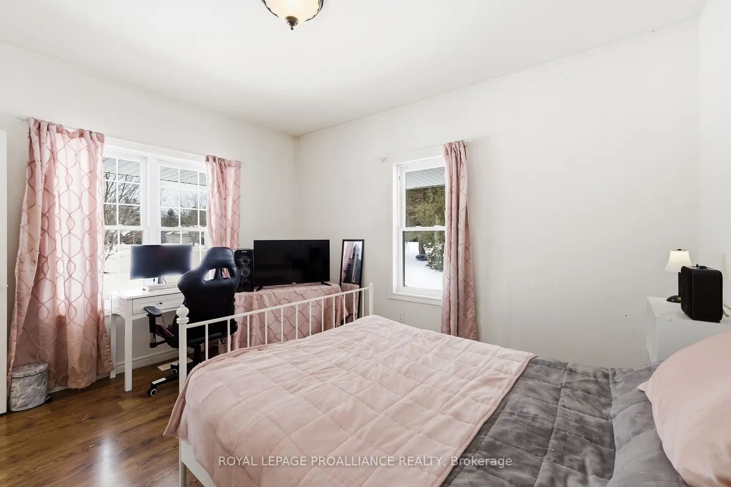 Additional image 11 of 3937 Larose Crescent