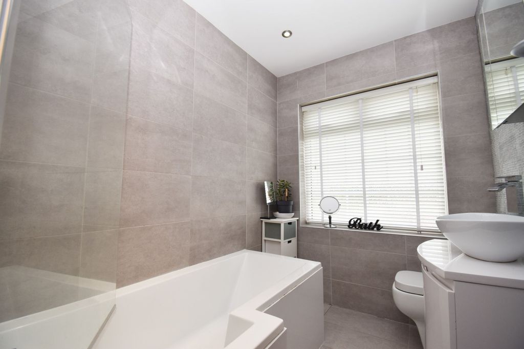 Additional image 14 of 3 bed semi-detached house for saleThe Common, Barwell, Leicester LE9