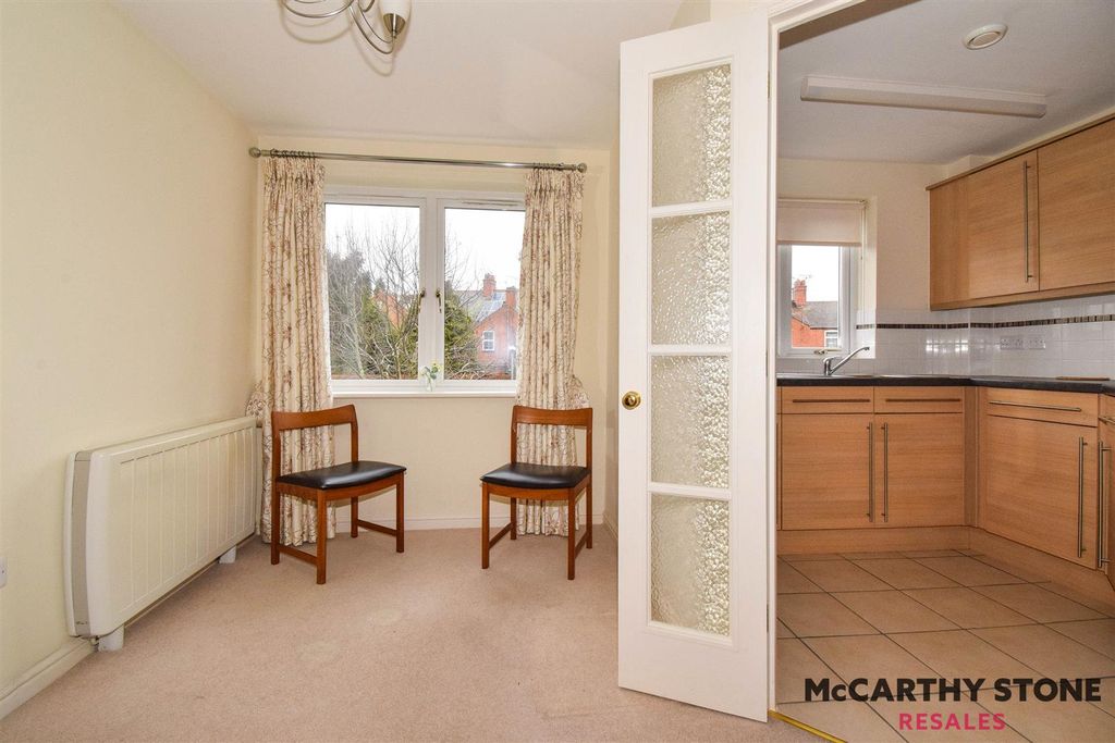 Additional image 3 of 1 bed flat for saleRowleys Court, Sandhurst Street, Oadby, Leicester LE2