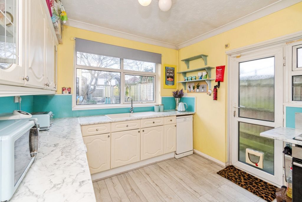 Additional image 6 of 3 bed end terrace house for saleClarendon Road, Southampton, Hampshire SO16