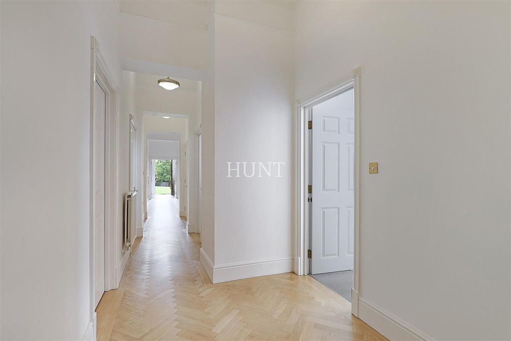 Additional image 24 of 4 bed flat for saleDevonshire House, Repton Park, Woodford Green IG8