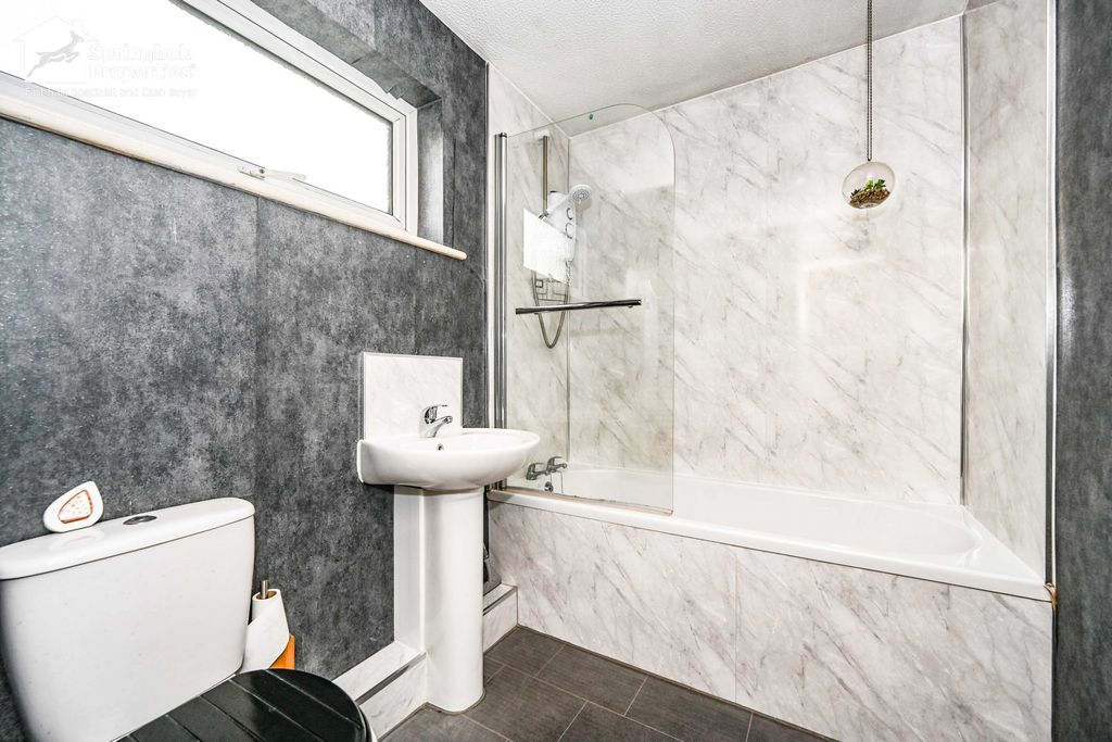 Additional image 8 of 1 bed flat for saleEltham Close, Widnes, Cheshire WA8