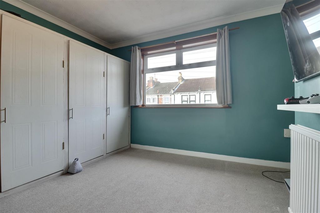 Additional image 12 of 3 bed property for saleDover Road, Portsmouth PO3