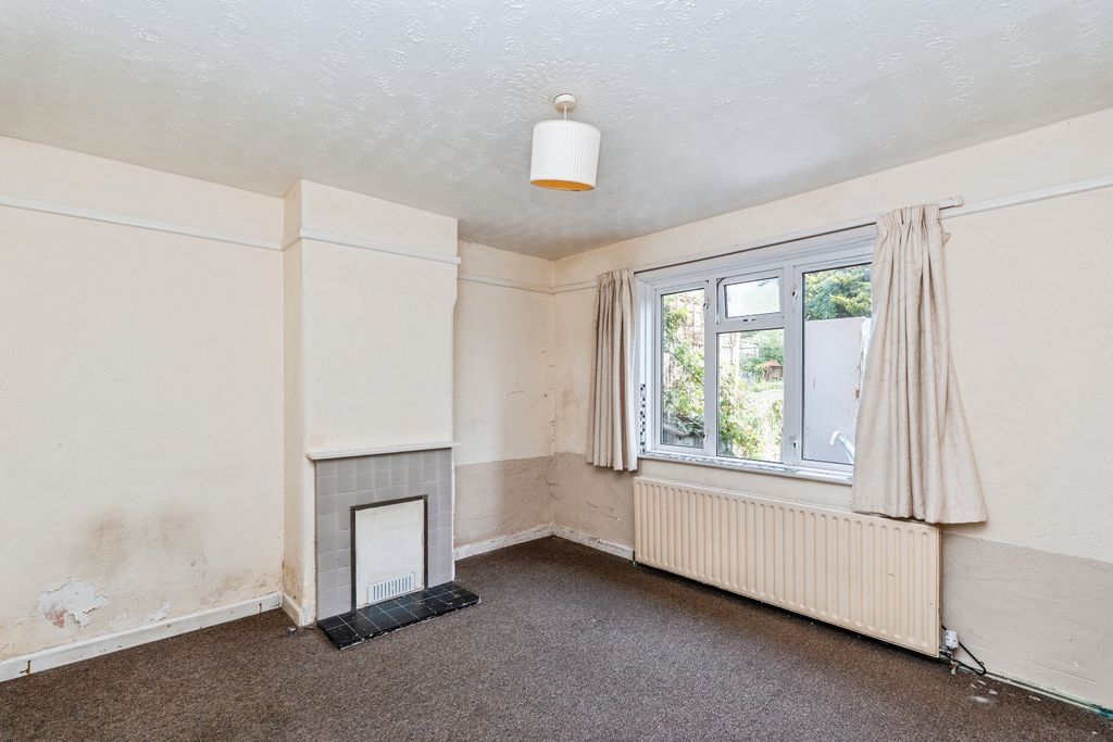Additional image 4 of 3 bed semi-detached house for saleHarrison Road, Southampton SO17