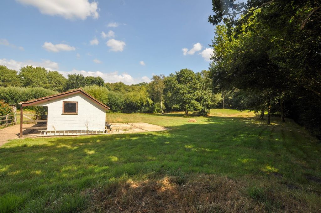 Additional image 2 of 3 bed detached house for saleLonnen Road, Wimborne BH21