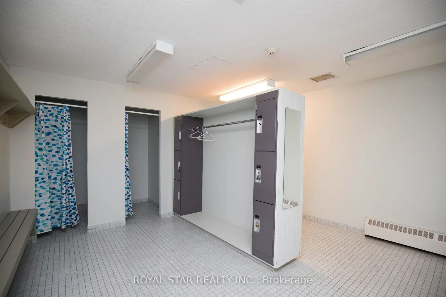 Additional image 19 of 1535 Lakeshore Road 1607