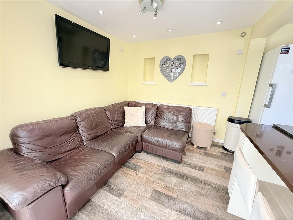 Additional image 9 of 4 bed detached house for saleBurnham Drive, Whetstone, Leicester LE8