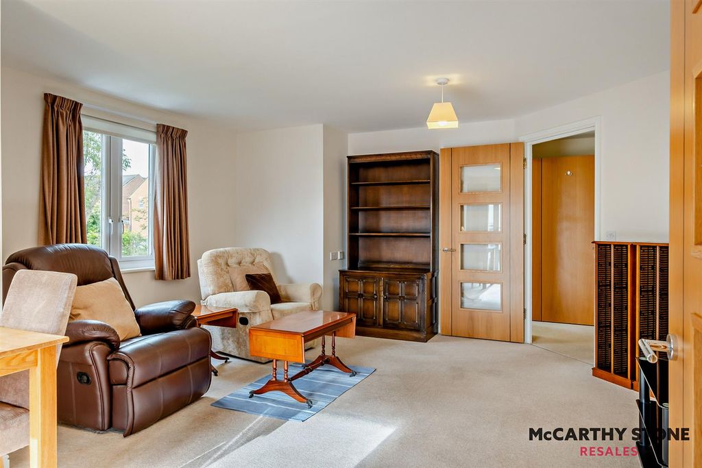 Additional image 11 of 2 bed flat for saleSomers Brook Court, Newport, Isle Of Wight PO30