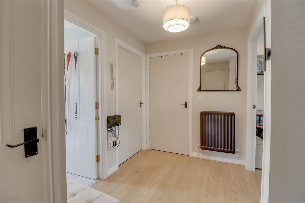 Additional image 6 of 2 bed flat for saleBrowning Drive, Wickford SS12