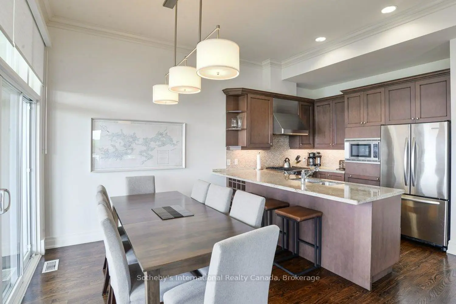 Additional image 2 of 1869 Muskoka Road 118 T202 (B2)