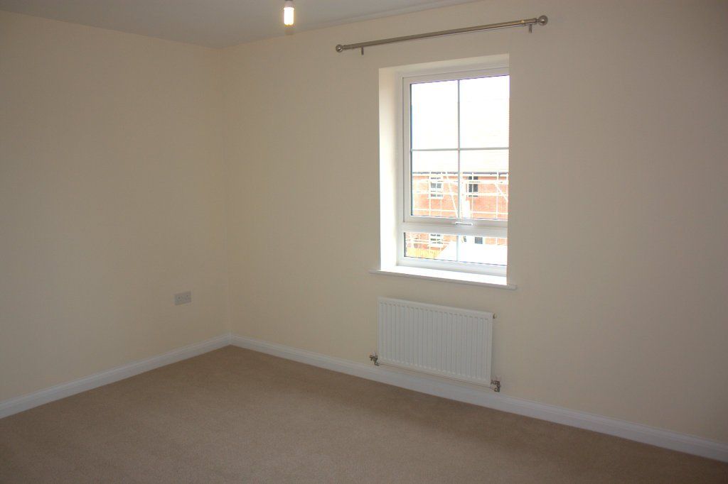 2 bed flat for saleCardinal Place, Southampton SO16 photo 5