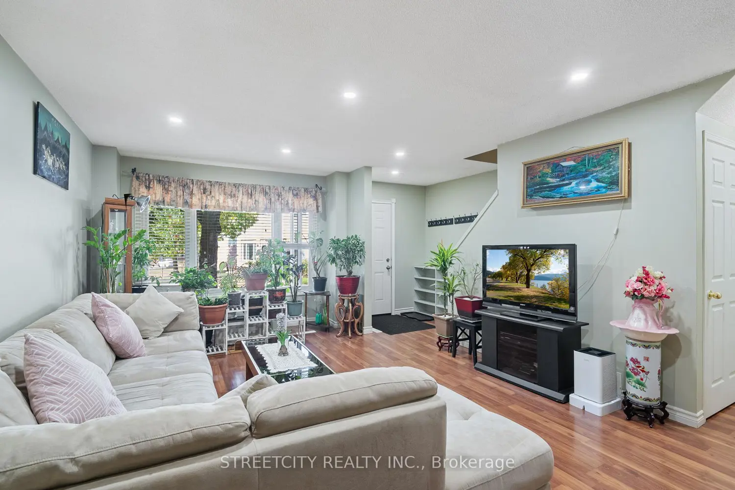 Additional image 2 of 45 Gatewood Place 19