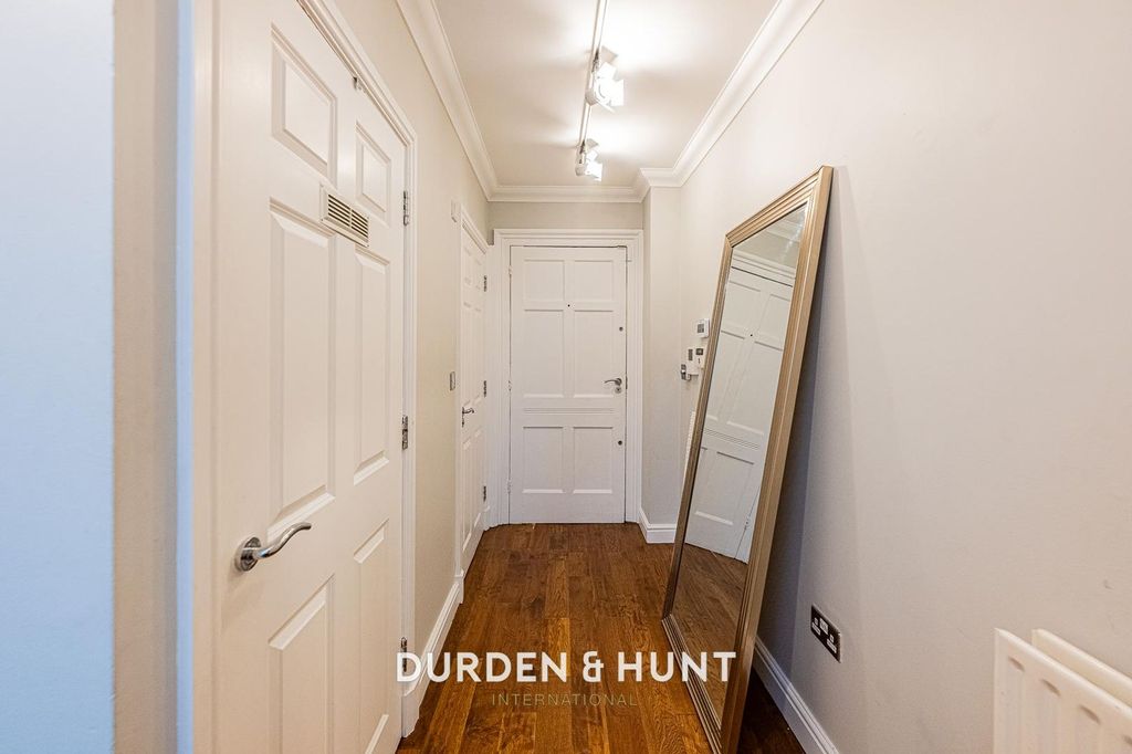 Additional image 10 of 3 bed flat for saleRegents Drive, Woodford Green IG8