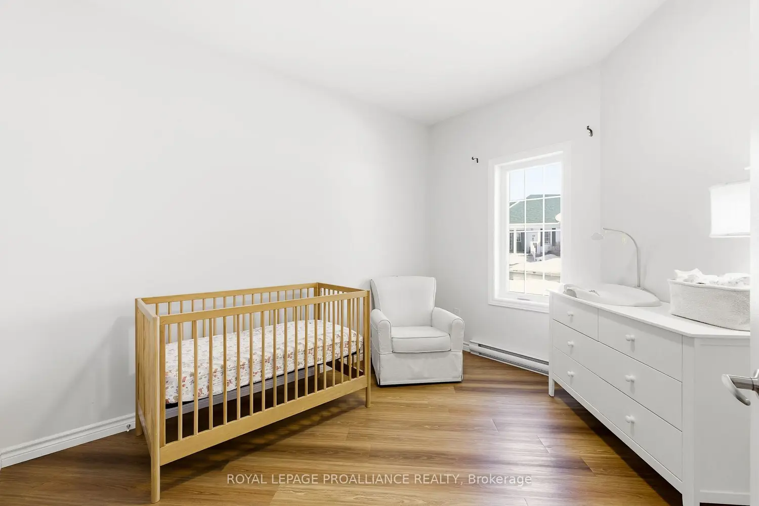 Additional image 18 of 300 Croft Street 202