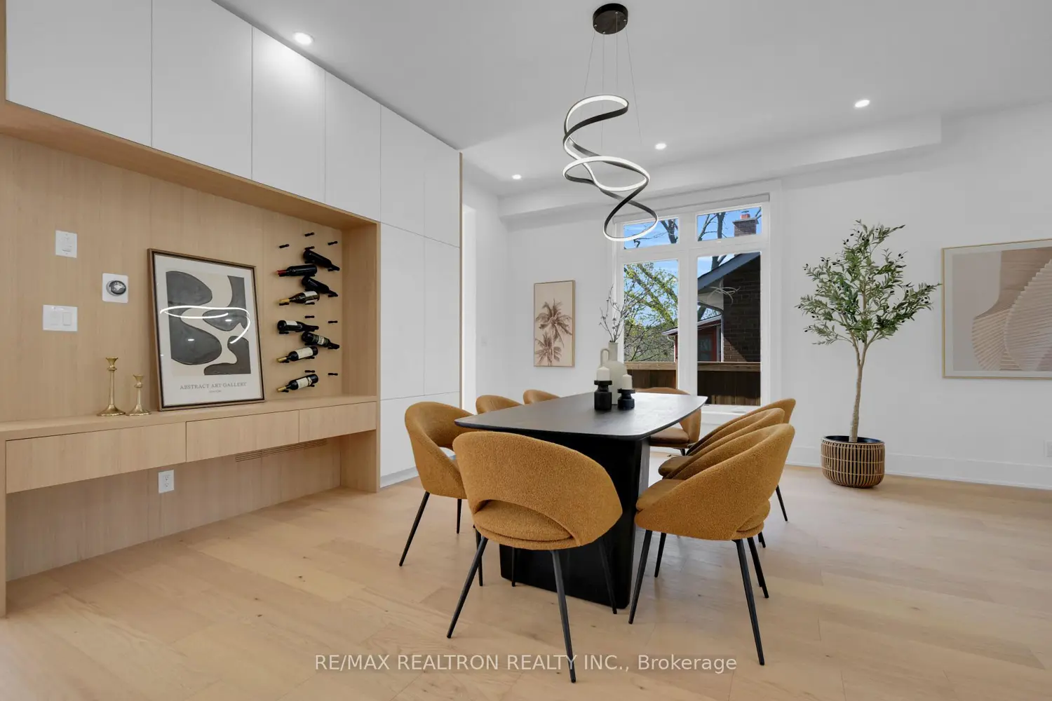 Additional image 3 of 28 Ternhill Crescent