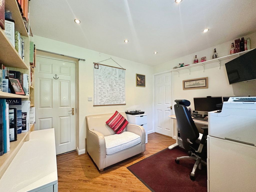 Additional image 27 of 3 bed flat for saleCygnet Close, Compton, Wolverhampton WV6