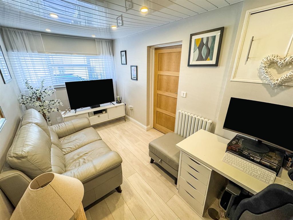Additional image 2 of 4 bed town house for saleCarron Close, Corby NN17
